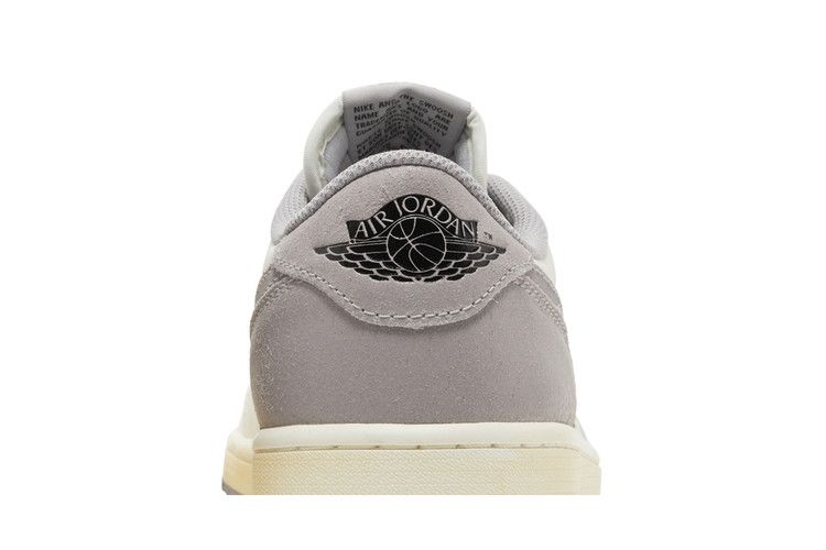 Air Jordan 1 Retro Low OG Atmosphere Grey