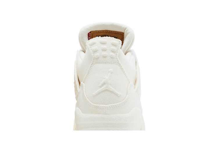 Air Jordan 4 Retro Levi's White (Levi's Tag)