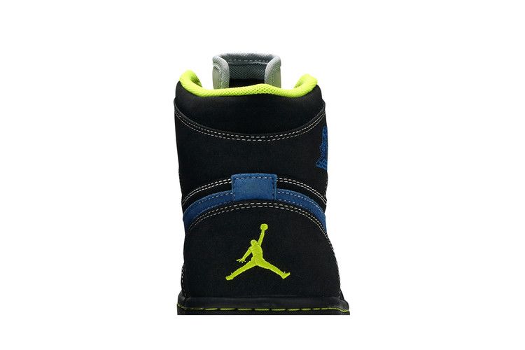 Air Jordan 1 Retro High Urban Haze