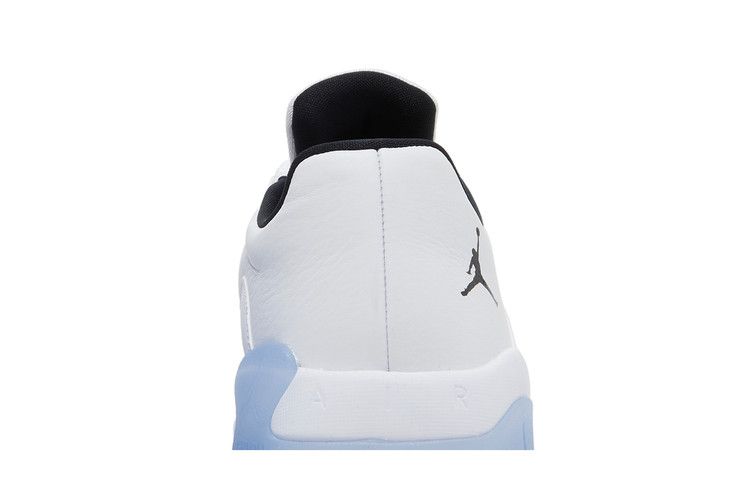 Air Jordan 11 CMFT Low Concord
