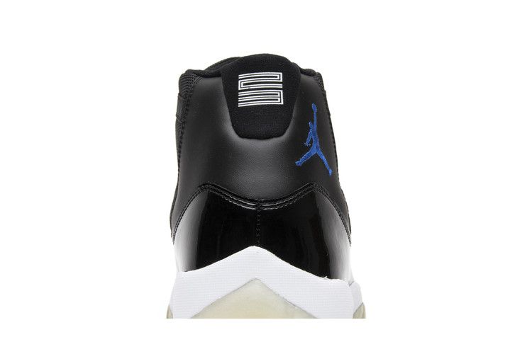 Air Jordan 11 Retro Space Jam (2009)