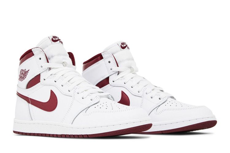 Air Jordan 1 Retro High '85 OG Metallic Burgundy