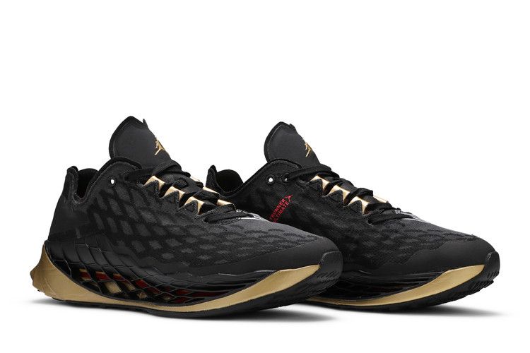 Air Jordan Zoom Trunner Ultimate Black Metallic Gold