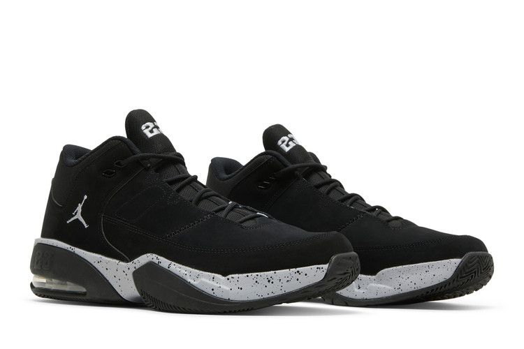 Air Jordan Max Aura 3 Black Oreo
