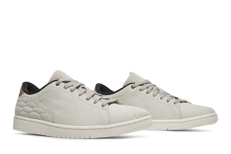 Air Jordan 1 Centre Court Light Bone