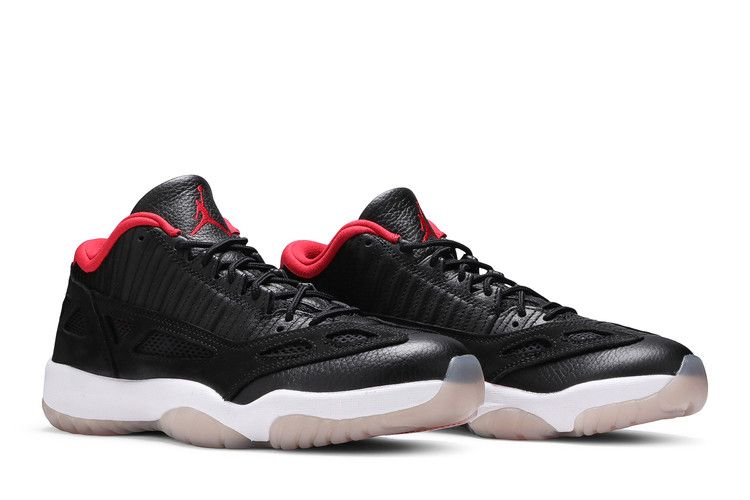 Air Jordan 11 Retro Low IE Bred (2021)