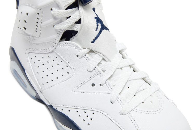Air Jordan 6 Retro Midnight Navy (2022)
