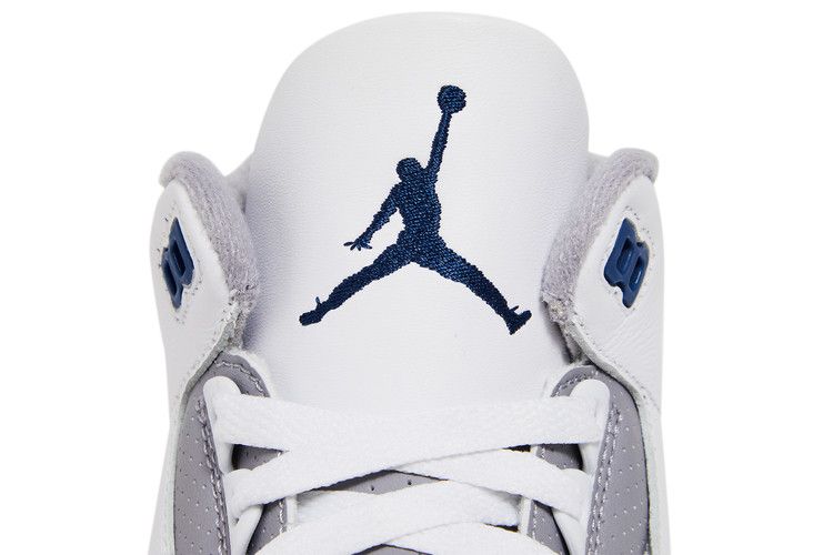 Air Jordan 3 Retro Midnight Navy