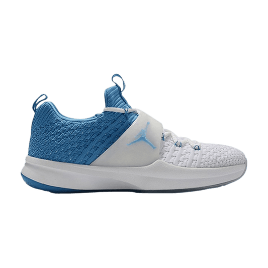 Air Jordan Trainer 2 Flyknit UNC
