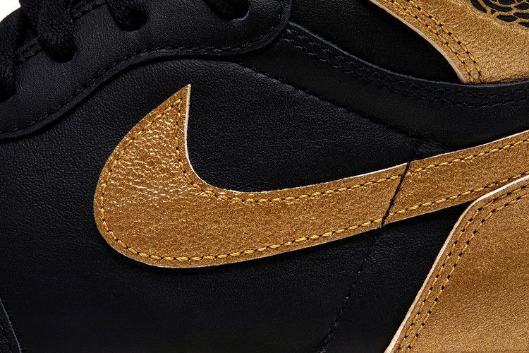 Air Jordan 1 Retro High OG Black Metallic Gold