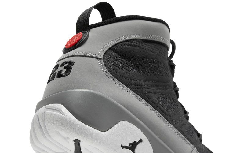 Air Jordan 9 Retro Particle Grey