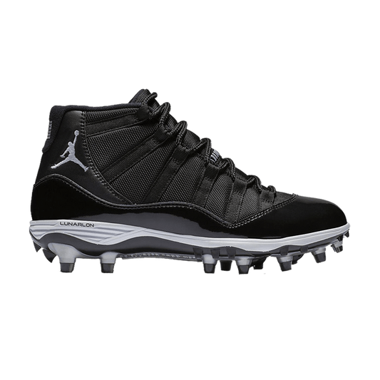 Air Jordan 11 Retro Cleat Black