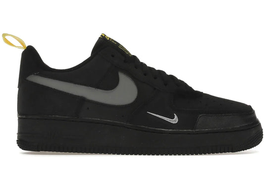 Nike Air Force 1 Low Cut Out Swoosh Black Sneakers